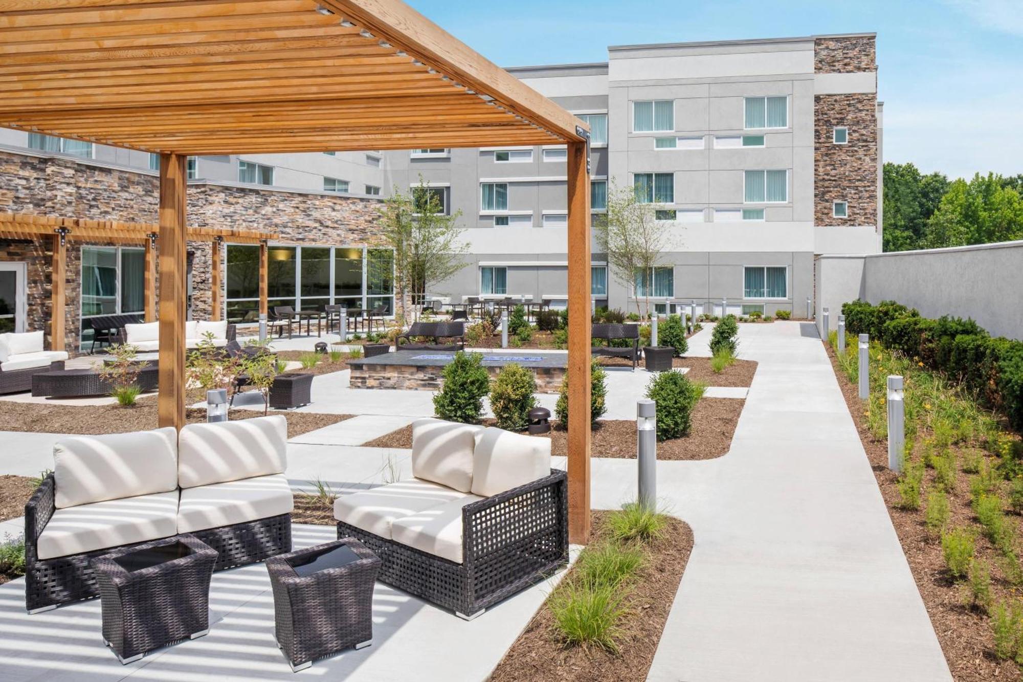 Hotel Courtyard By Marriott Wayne Fairfield Exterior foto